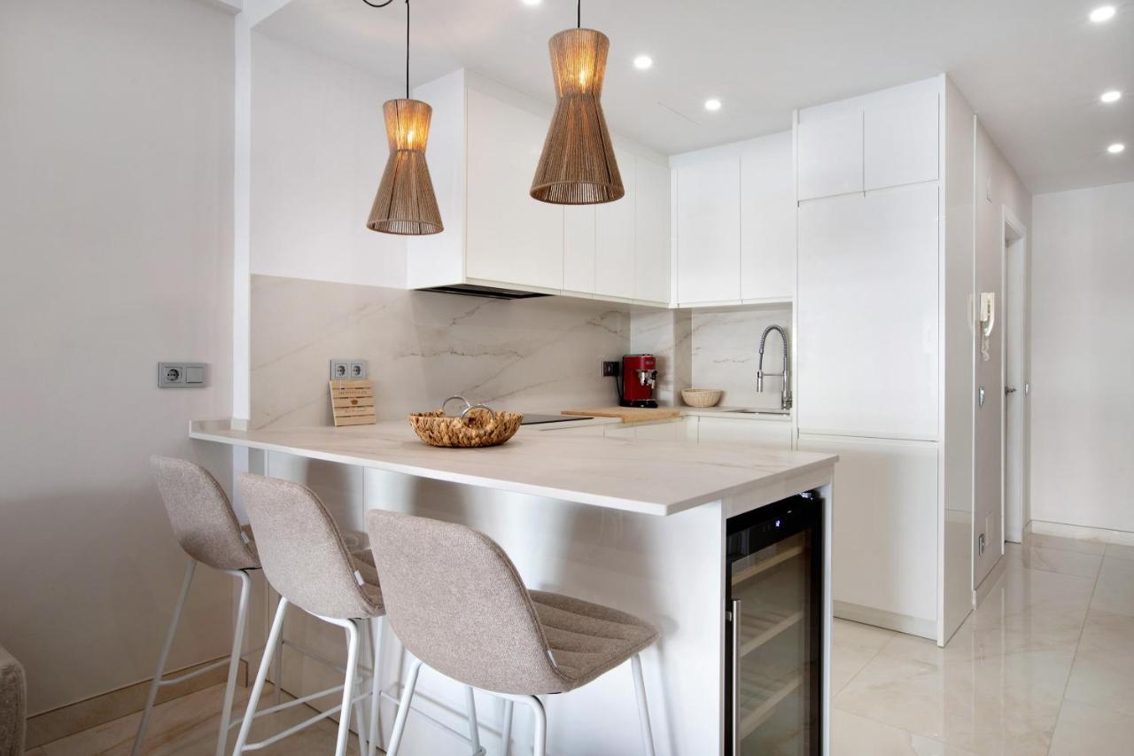 Puerto Marina Luxury Studio بينالماذينا المظهر الخارجي الصورة