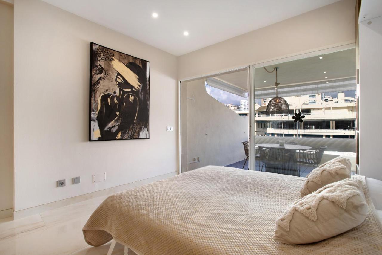 Puerto Marina Luxury Studio بينالماذينا المظهر الخارجي الصورة
