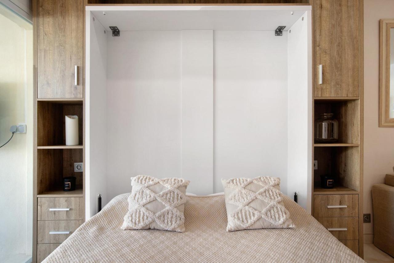 Puerto Marina Luxury Studio بينالماذينا المظهر الخارجي الصورة