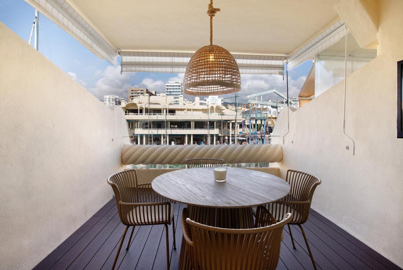 Puerto Marina Luxury Studio بينالماذينا المظهر الخارجي الصورة
